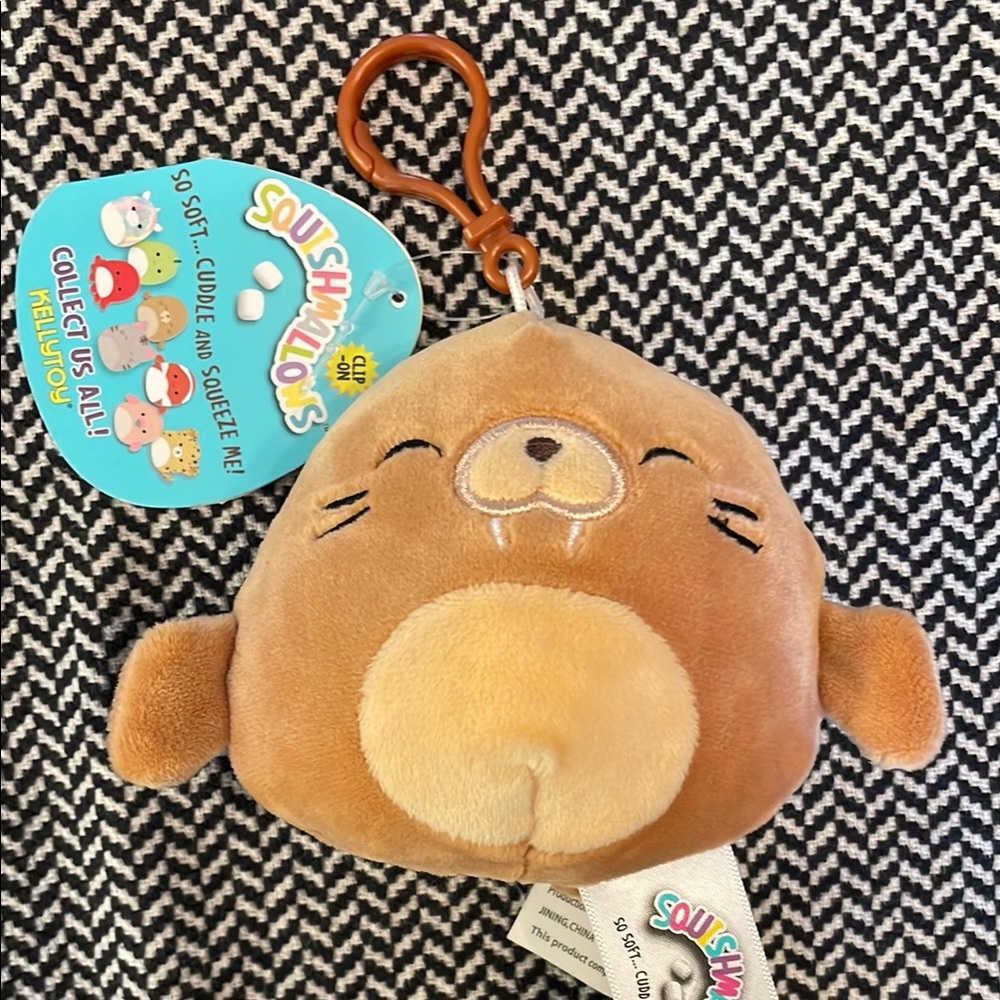 Bruce Clip min $25 order